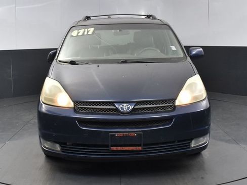 Used 2004 Toyota Sienna XLE FWD image 4