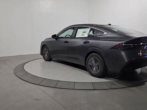 New 2026 Nissan Sentra S w/ Floor Mat Package FWD image 3