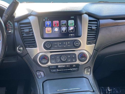 Used 2020 GMC Yukon XL Denali w/ Open Road Package AWD/4WD image 9