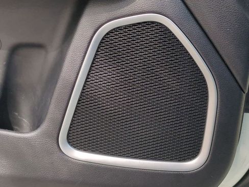 Used 2017 Jeep Compass Latitude w/ Popular Equipment Group image 31