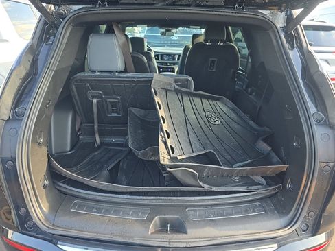 Used 2023 Buick Enclave Essence w/ Sport Touring Edition FWD image 13