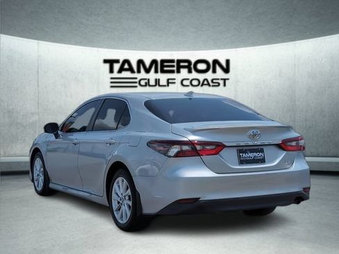 Used 2024 Toyota Camry LE FWD image 3