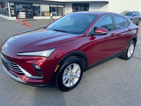 Used 2024 Buick Envista Preferred w/ Convenience II Package image 41