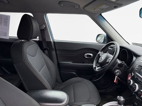 Used 2016 Kia Soul + w/ Designer's Package image 23
