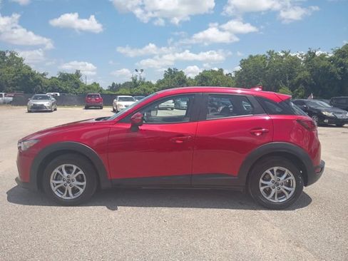 Used 2016 MAZDA CX-3 Touring FWD image 2