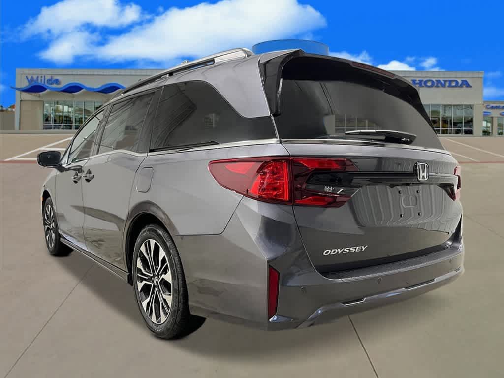 New 2026 Honda Odyssey Elite image 3