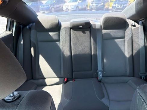 Used 2018 Dodge Charger R/T w/ Blacktop Package RWD image 24