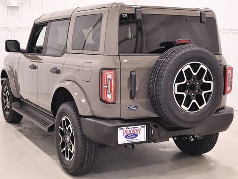 New 2026 Ford Bronco Outer Banks AWD/4WD image 7