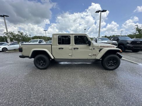 Used 2022 Jeep Gladiator Mojave w/ LED Lighting Group AWD/4WD image 10
