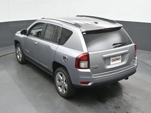 Used 2015 Jeep Compass Limited AWD/4WD image 29