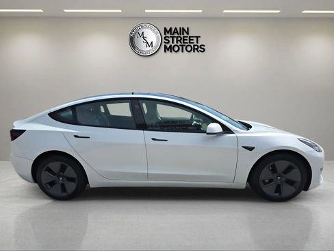 Used 2023 Tesla Model 3 Standard Range RWD image 6