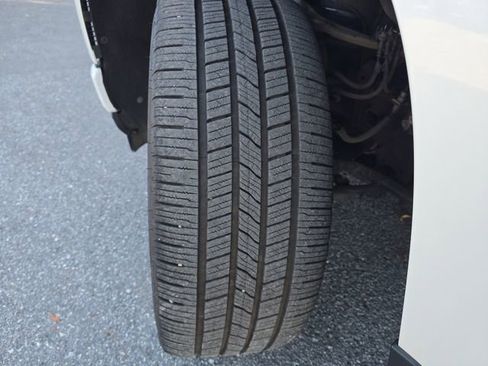 Certified 2022 Chevrolet Silverado 1500 High Country image 32