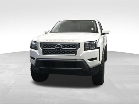 Used 2022 Nissan Frontier SV RWD image 8