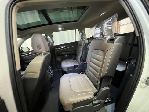 New 2026 Volkswagen Atlas SEL AWD/4WD image 22