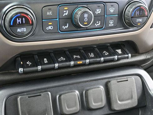 Used 2019 GMC Sierra 2500 Denali w/ Duramax Plus Package image 23