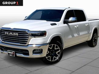 Used 2025 RAM 1500 Laramie video 1