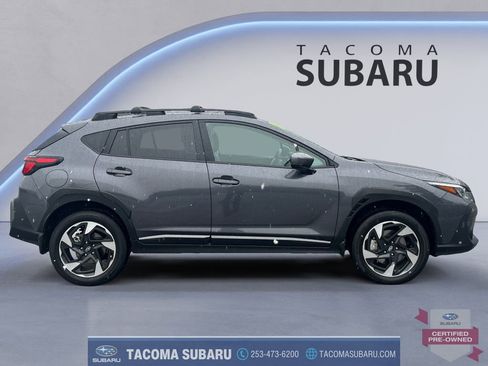 Used 2024 Subaru Crosstrek 2.5i Limited w/ Crosstrek Mirror Package image 6