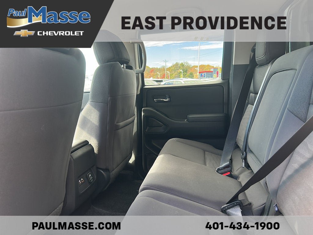 Used 2024 Nissan Frontier SV AWD/4WD image 11