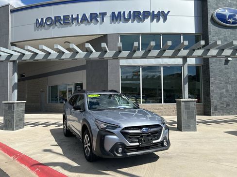 Certified 2023 Subaru Outback Premium AWD/4WD image 1