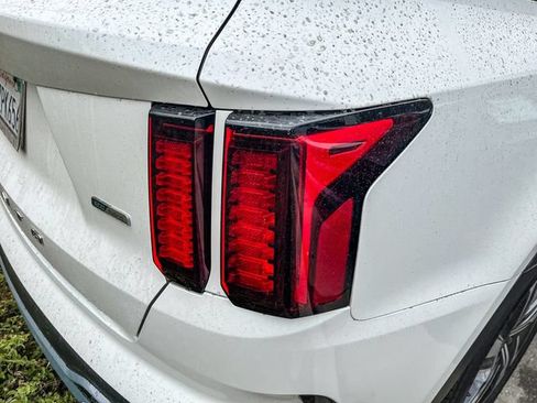 Certified 2022 Kia Sorento EX w/ Panoramic Sunroof Package AWD/4WD image 12