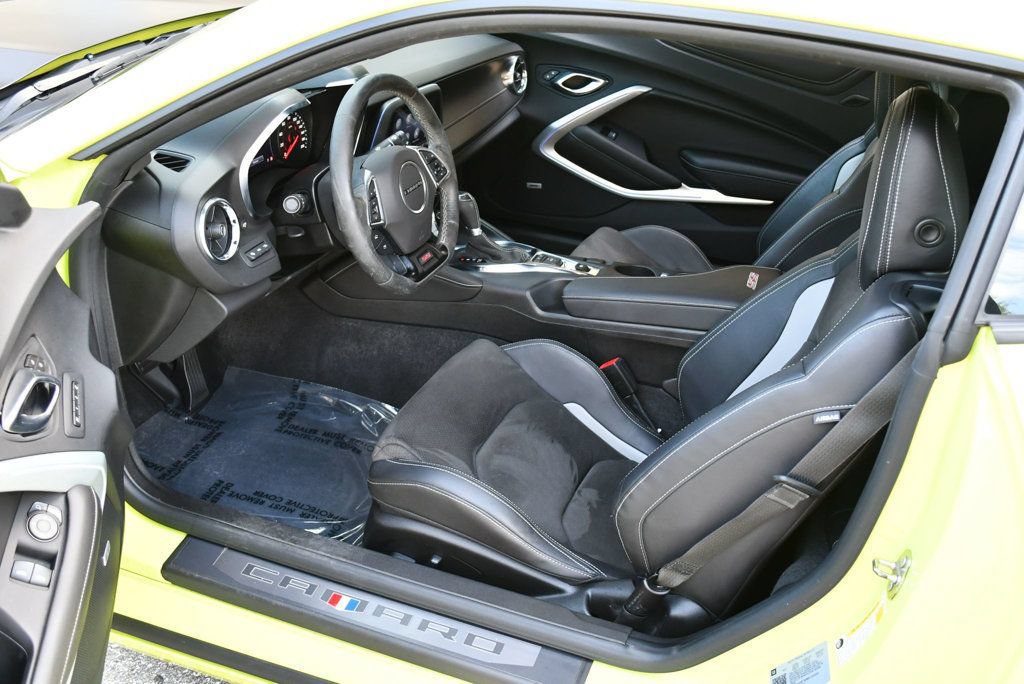 Used 2021 Chevrolet Camaro SS RWD image 46