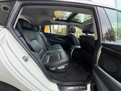 Used 2014 BMW 535i Gran Turismo xDrive w/ Premium Package image 97