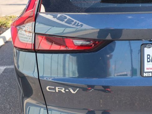 Used 2024 Honda CR-V LX image 29