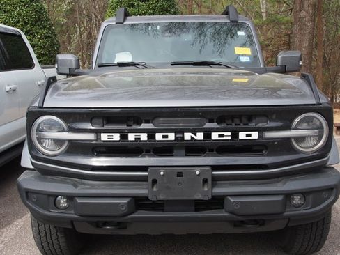 Certified 2024 Ford Bronco Outer Banks image 3