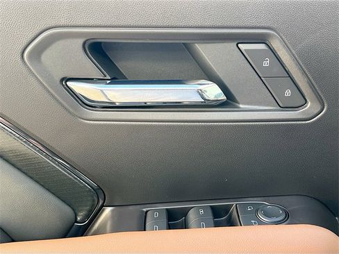 New 2026 GMC Canyon AT4 image 13