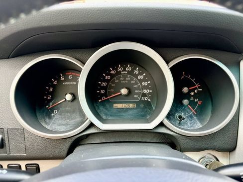 Used 2007 Toyota 4Runner SR5 AWD/4WD image 17