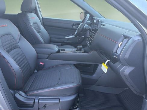 New 2026 Nissan Pathfinder Rock Creek AWD/4WD image 11