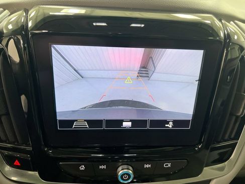 Used 2020 Chevrolet Traverse LT w/ LPO, 'HIT The Road' Package AWD/4WD image 15