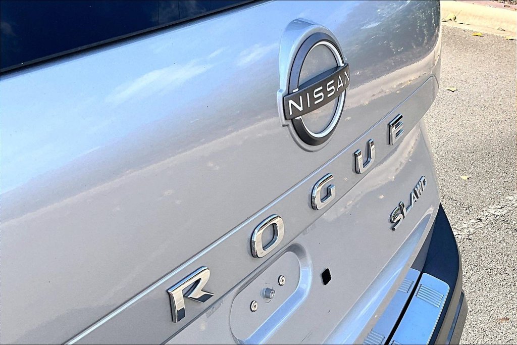 Used 2023 Nissan Rogue SL w/ SL Premium Package AWD/4WD image 26