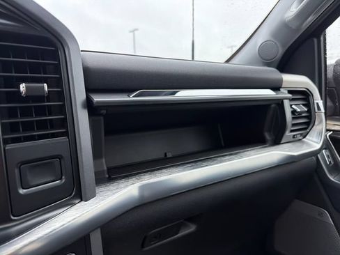 Used 2021 Ford F150 Lariat AWD/4WD image 27