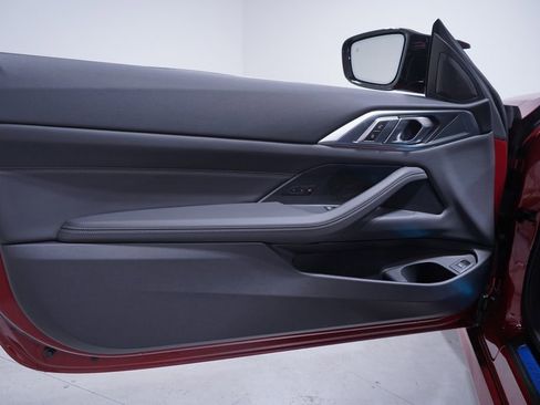 Used 2025 BMW M440i Coupe w/ Shadowloine Package image 9