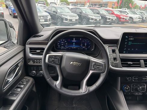 Used 2024 Chevrolet Tahoe Z71 w/ Luxury Package AWD/4WD image 44