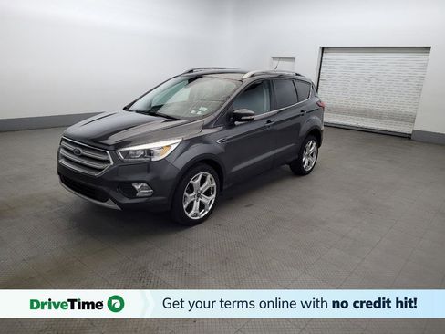 Used 2019 Ford Escape Titanium FWD image 1