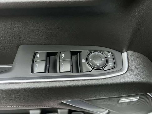 Used 2022 Chevrolet Silverado 1500 RST w/ Convenience Package II AWD/4WD image 13