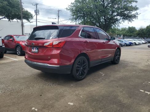 Used 2020 Chevrolet Equinox LT w/ Sport Edition FWD image 6