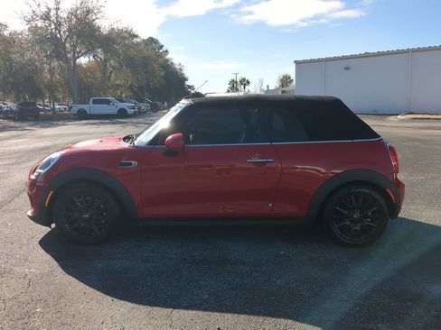 Used 2019 MINI Cooper Convertible image 6
