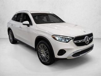 Used 2026 Mercedes-Benz GLC 300 video 3