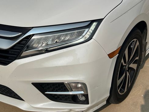 Used 2020 Honda Odyssey Elite image 4