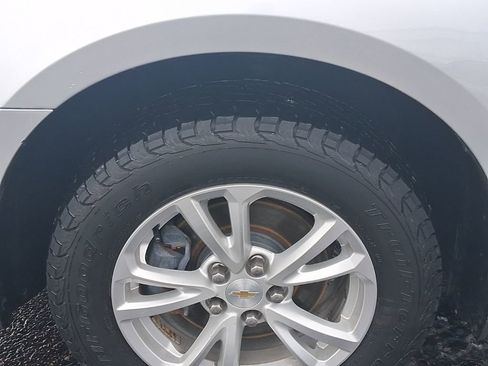 Used 2017 Chevrolet Equinox LS image 11