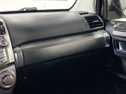 Used 2016 Toyota 4Runner 4d SUV RWD SR5 image 22