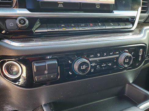 Used 2023 Chevrolet Silverado 1500 RST w/ Z71 Off-Road Package image 17