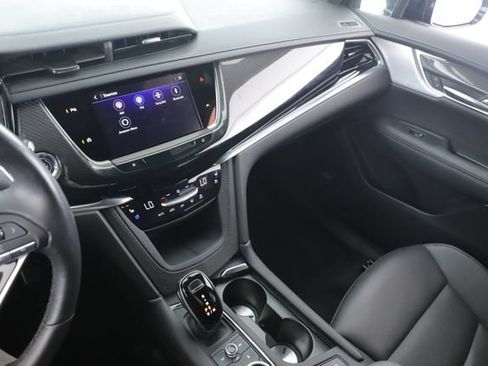 Used 2024 Cadillac XT6 Sport AWD/4WD image 29
