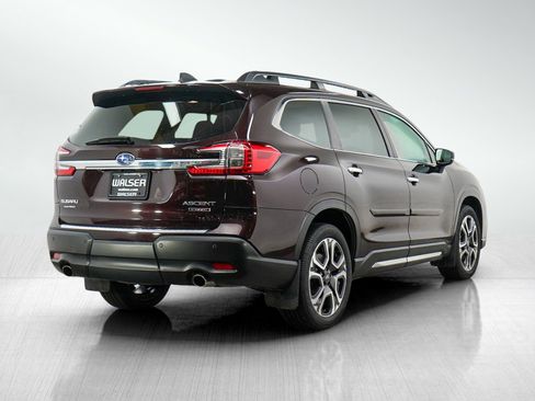 Used 2024 Subaru Ascent Touring AWD/4WD image 5