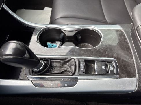 Used 2019 Acura TLX image 26