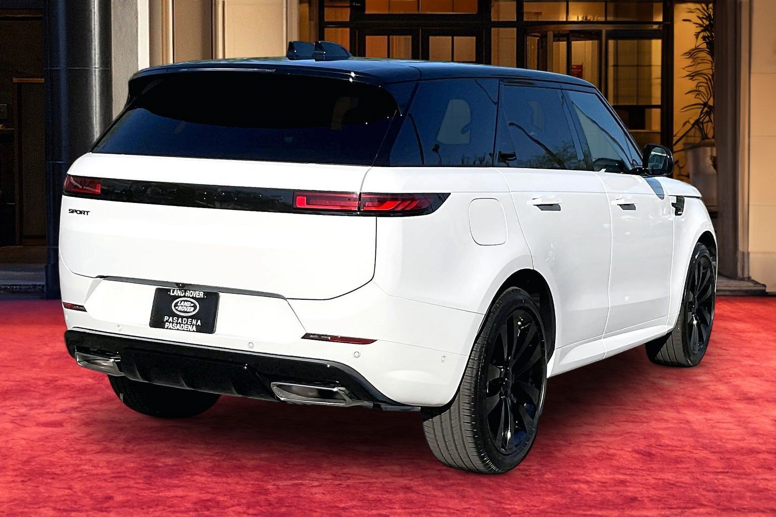 New 2027 Land Rover Range Rover Sport Dynamic SE AWD/4WD image 5