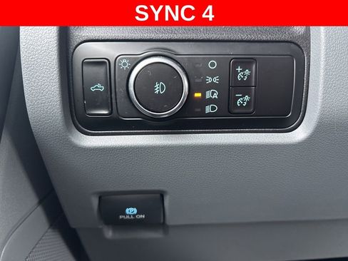 Used 2025 Ford F250 XLT image 15